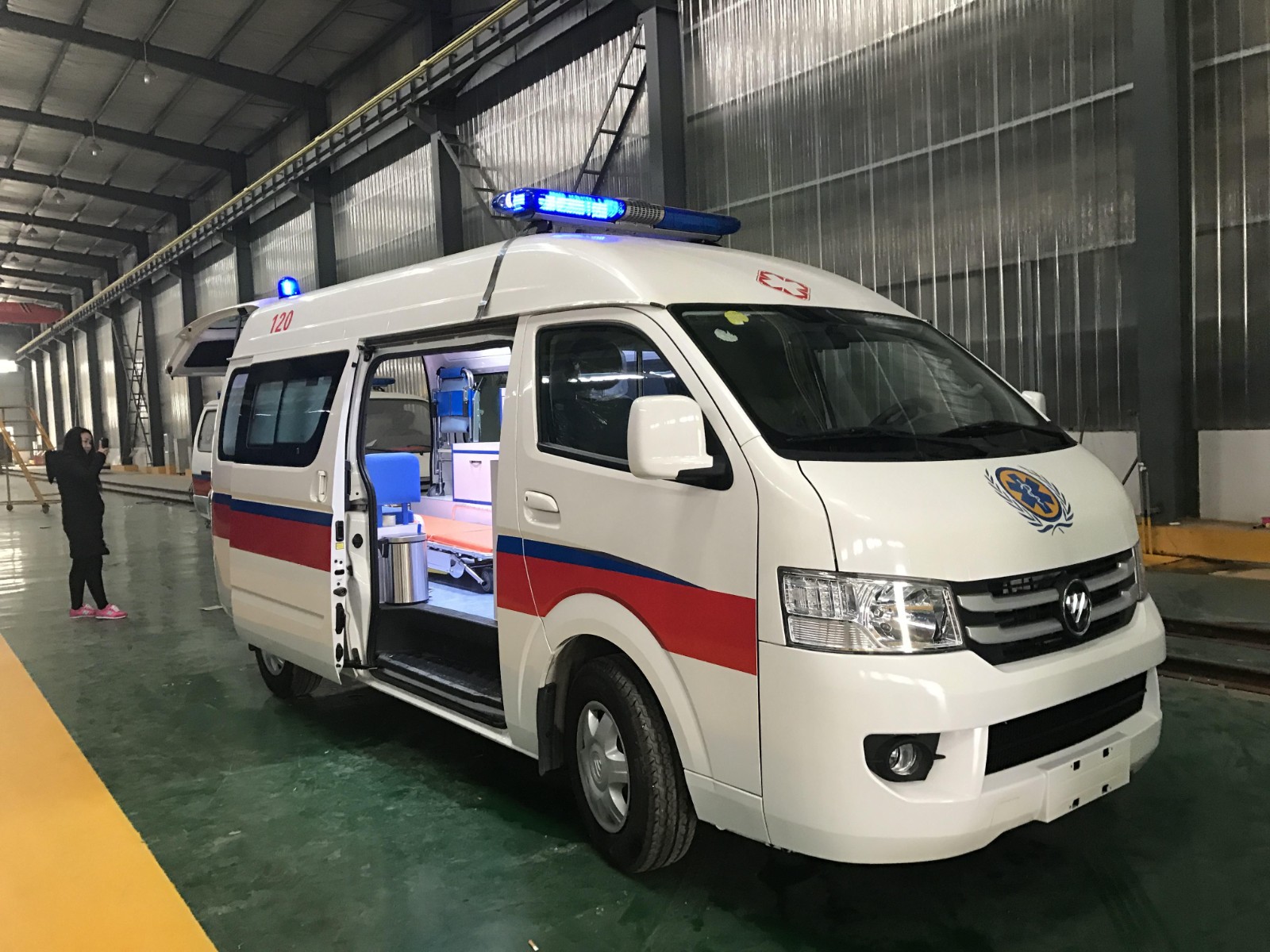 石渠县救护车转院